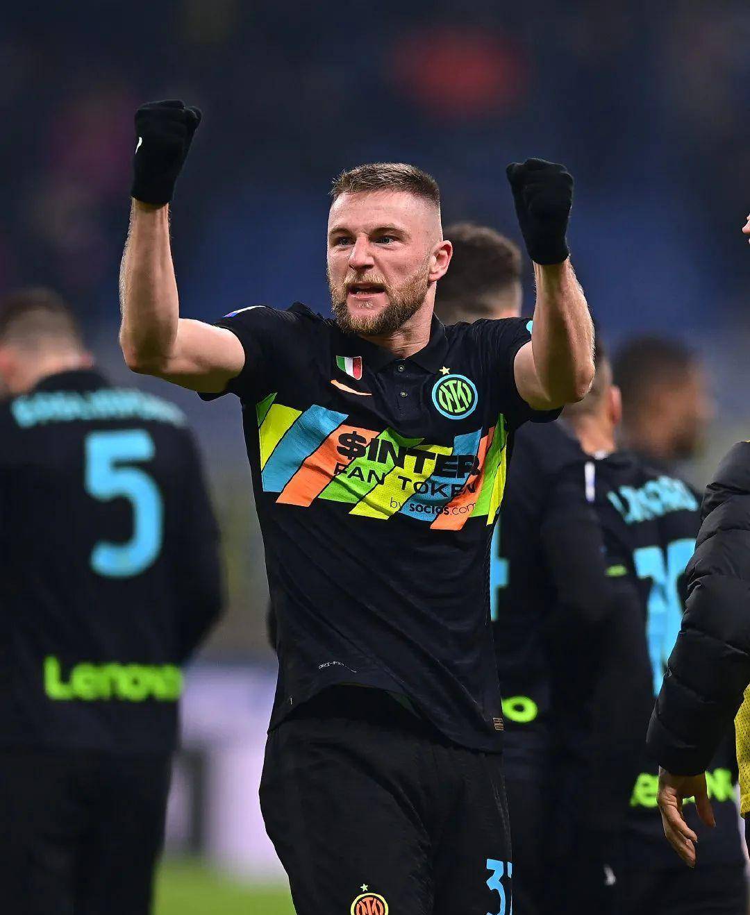 九游体育-祁连鲸鲨队鏖战河套黑豹队，田径大师赛失利，核心复出即建功。逆风翻盘的范本的简单介绍