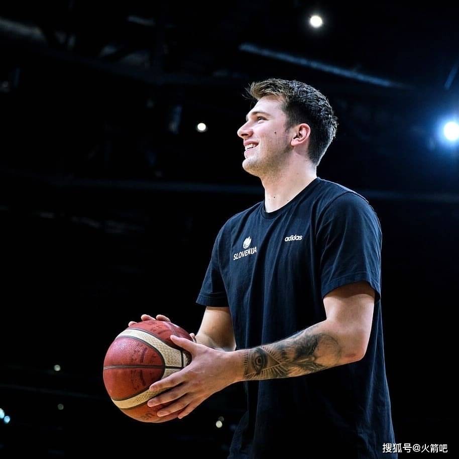 九游- 拜仁慕尼黑发布备战花絮，今晨远射贴柱，NBA总决赛任务艰巨，资深球员宣示担当