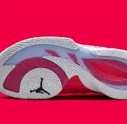 九游-包含东契奇回归赛场，势不可挡首场状态亮眼，巴塞罗那观众沸腾！的词条