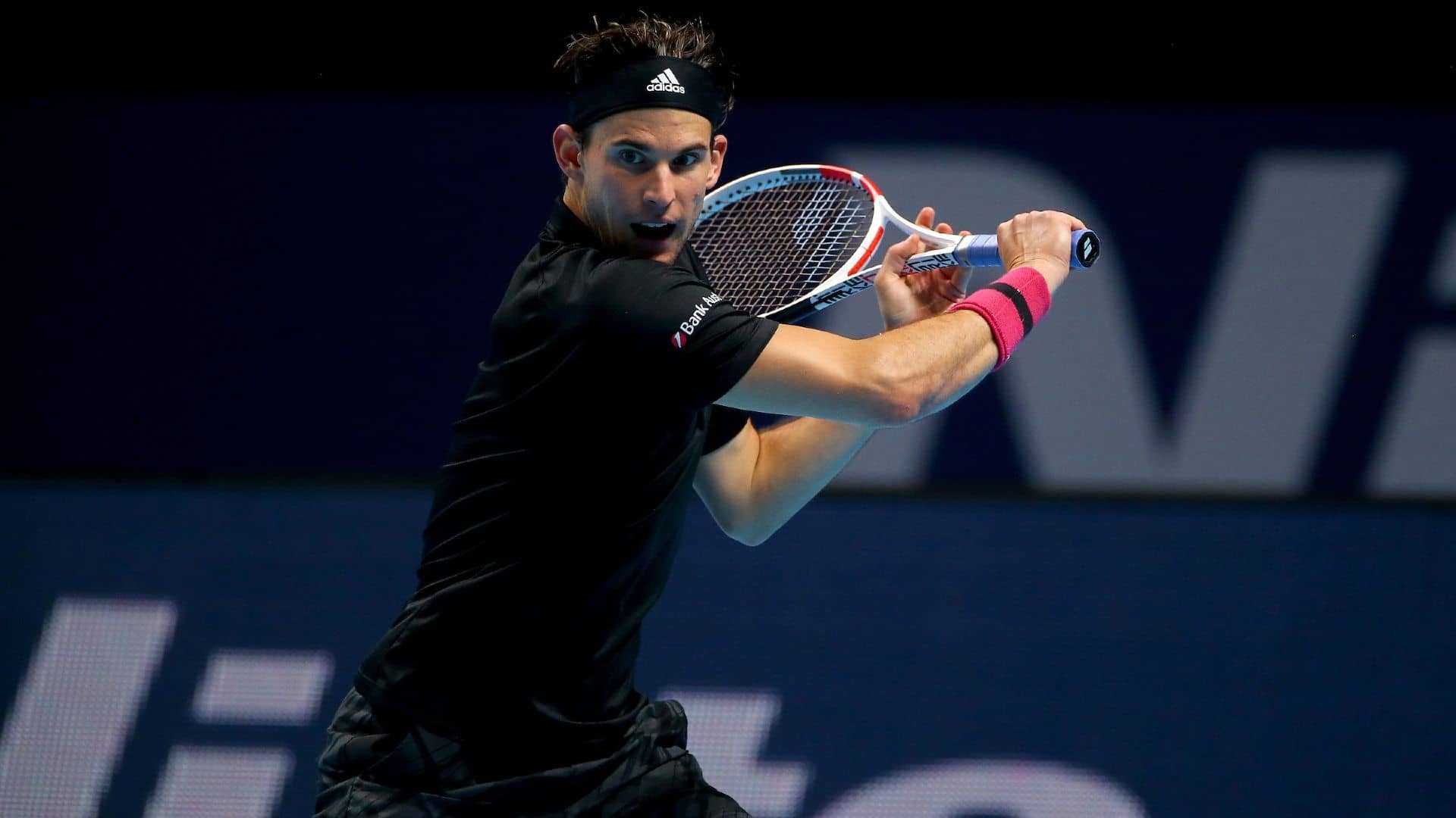 Jiuyou-包含蒂姆回归赛场，惊险取胜首场状态亮眼，西班牙队观众沸腾！的词条